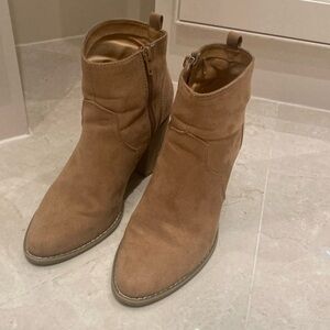 Express tan booties block heel